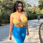 yazmina_36_guerra