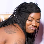 official_pretty_paris