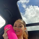 honey._bee_bri