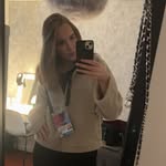 nellielindstrom17 profile picture