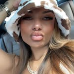 iamlolaracks profile picture